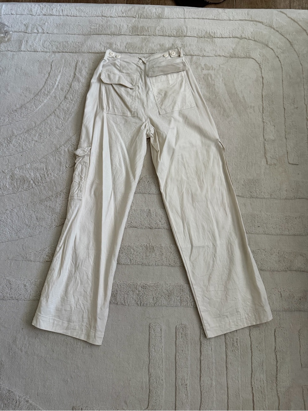 Universal Thread White Straight-Leg Pants - Picture 5 of 8